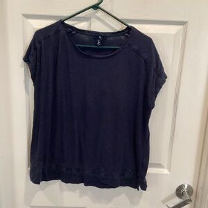 Gap blue ladies top